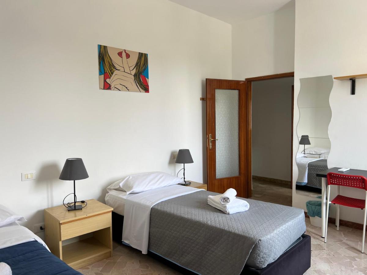 Bologna Fiera Guest House Esterno foto